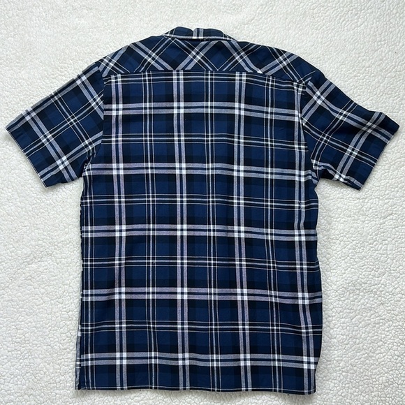 Dickies Short Sleeve Shirt - Picture 2 of 11
